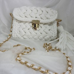 White knitted bag