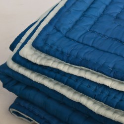 Silk quilt grey ivory