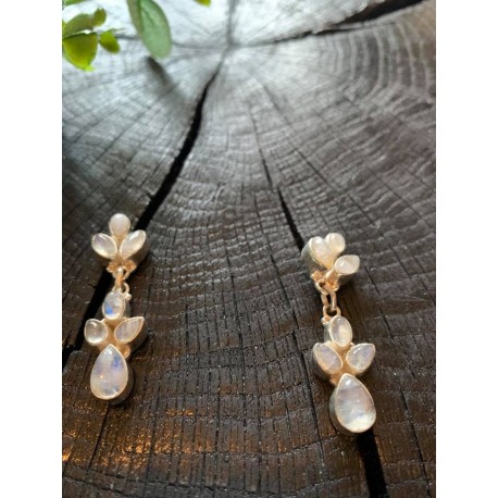 silver earings with moonstone gems