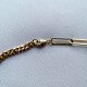 collier doré maille trombone mousqueton