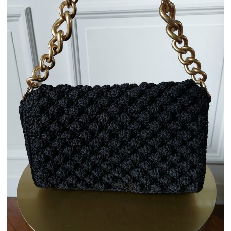 white round rattan bag